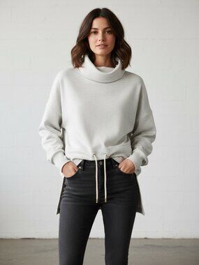 Varley Freya Sweat NWT Gray XL- Small spot on body